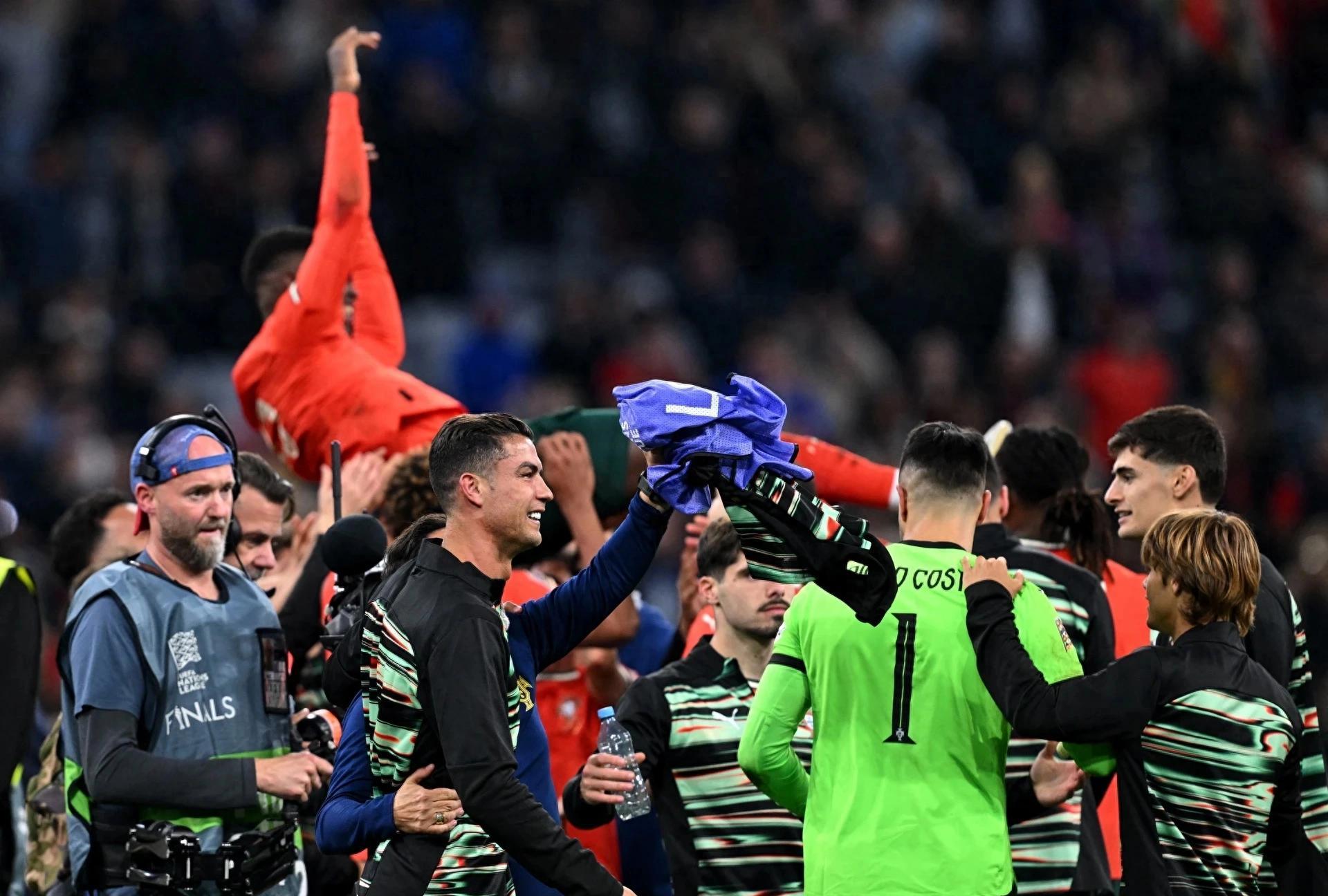 欧国联赛球员交流互动频繁，友谊赛事举办的简单介绍