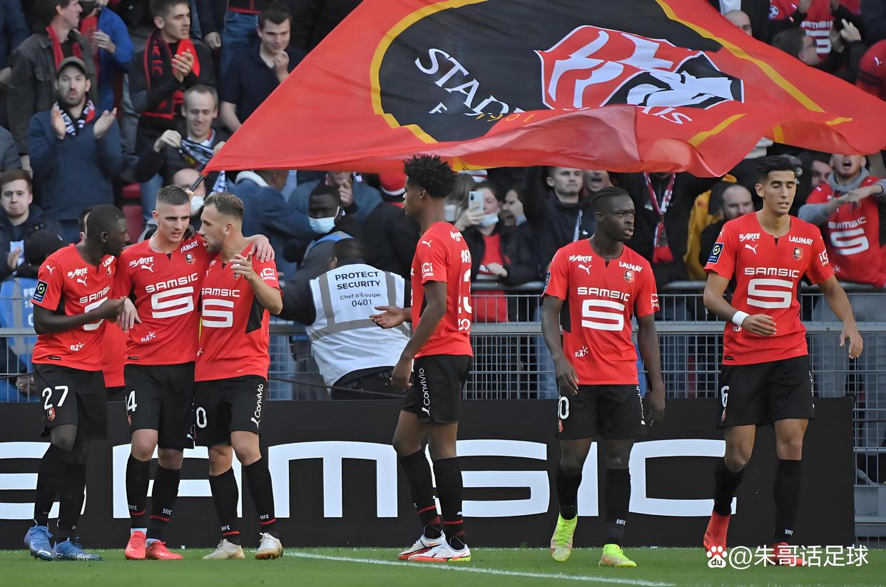 南特主场大胜，法甲保级形势稍有起色(南特是哪个球队)