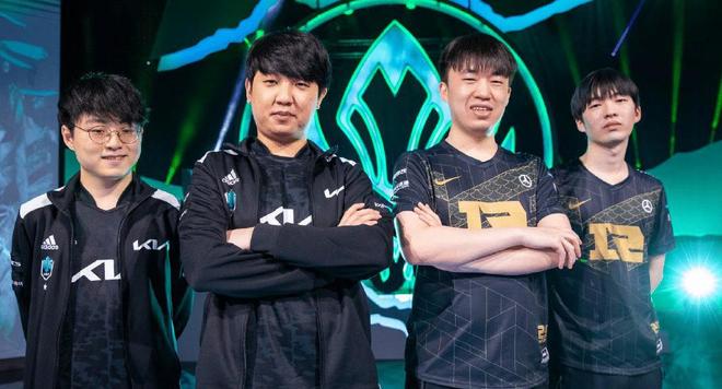 关于PSG进攻火力全开，大胜晋级形势一片大好的信息